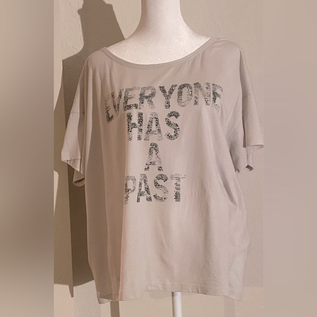 Haute Hippie Loose Fit Embellished Graphic Screen Print Crewneck T-Shirt